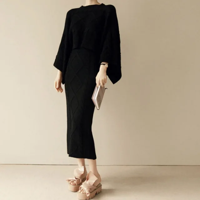 Осенне-зимние новые модные вязаные топы с длинными рукавами+ облегающая юбка-карандаш с вырезом комплект из 2 предметов - Цвет: black