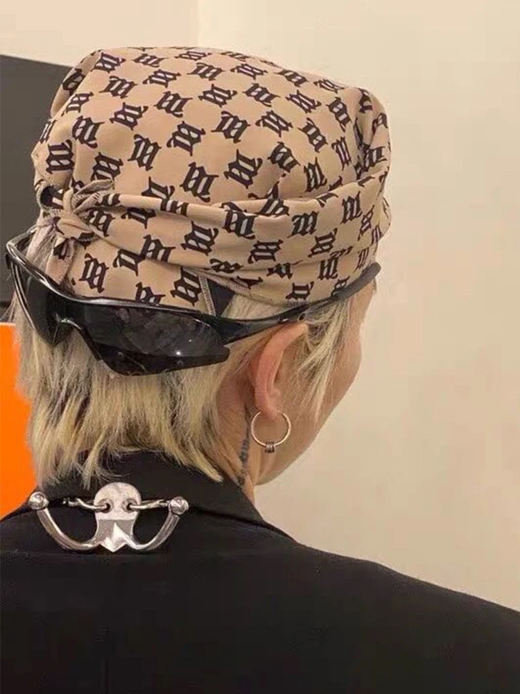 

Woman Triangle Gothic Headband Space Cotton Bandana