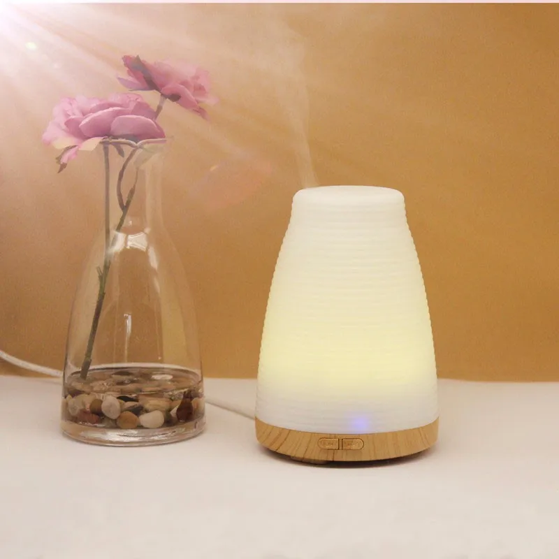 

100 Ml Base Wood Grain Household Environmentally Friendly Ultrasonic Aromatherapy Humidifier Wood Grain Creative Colorful Light
