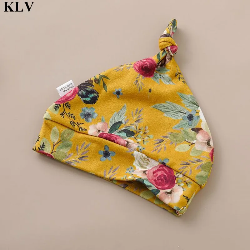 Комплект одежды из 4 предметов для маленьких девочек, комбинезон с надписью «Little Sister»+ длинные штаны с цветочным принтом+ повязка на голову+ шапочка, комплекты одежды для новорожденных 0-18 месяцев