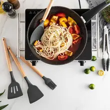 Высококачественные прочные силиконовые кухонные принадлежности Кухонные инструменты с деревянной ручкой антипригарная кухонная посуда для дома