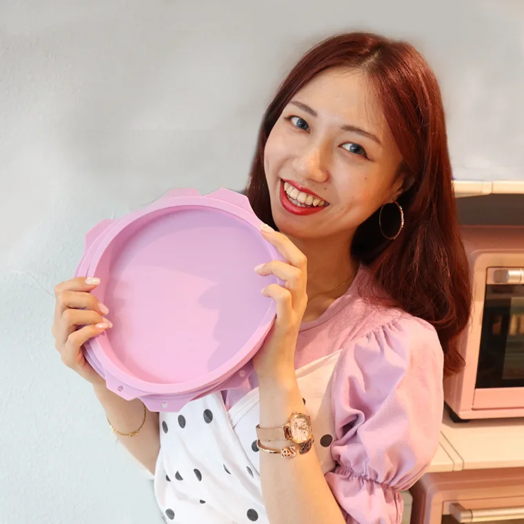 

Lunar Fairy Purple 8-Inch Silica Gel Chiffon Cake Layered Cooking Dish Baking Mould 3 PCs Present And Deliver Square Card