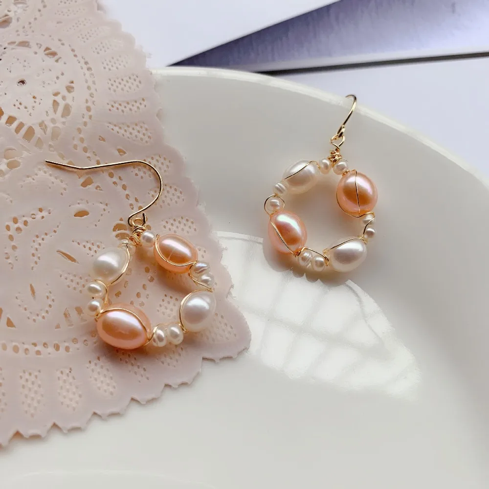 10518094557_2085630371