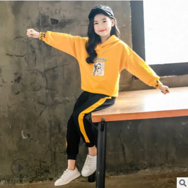 

Girls Hoody Sports Clothing Set 2019 New Spring/Autumn Children 's Kids Clothes Sets 2 Head Letter Colors 2 Piece Size4-14 ly391
