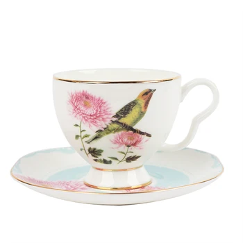 

Flower Luxury Espresso Cups Set Vintage Ceramic Cute Coffee Cup Set Bone China White Gift Box Xicara Kitchen Dining Bar EB50BD