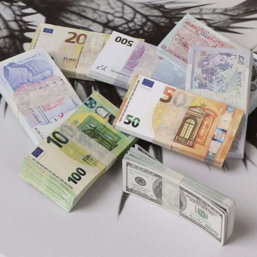 1/6 Dollhouse Accessories Miniature Euro Dollars British Pound Money Banknotes Model Toys Soldier Mini Props for Ob11 Bjd Dolls