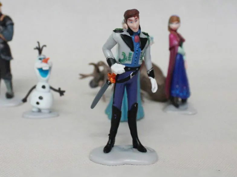 6pcs/set Queen Elsa Princess Anna Hans Kristoff Sven Olaf PVC Action Figures Toys Classic Toys