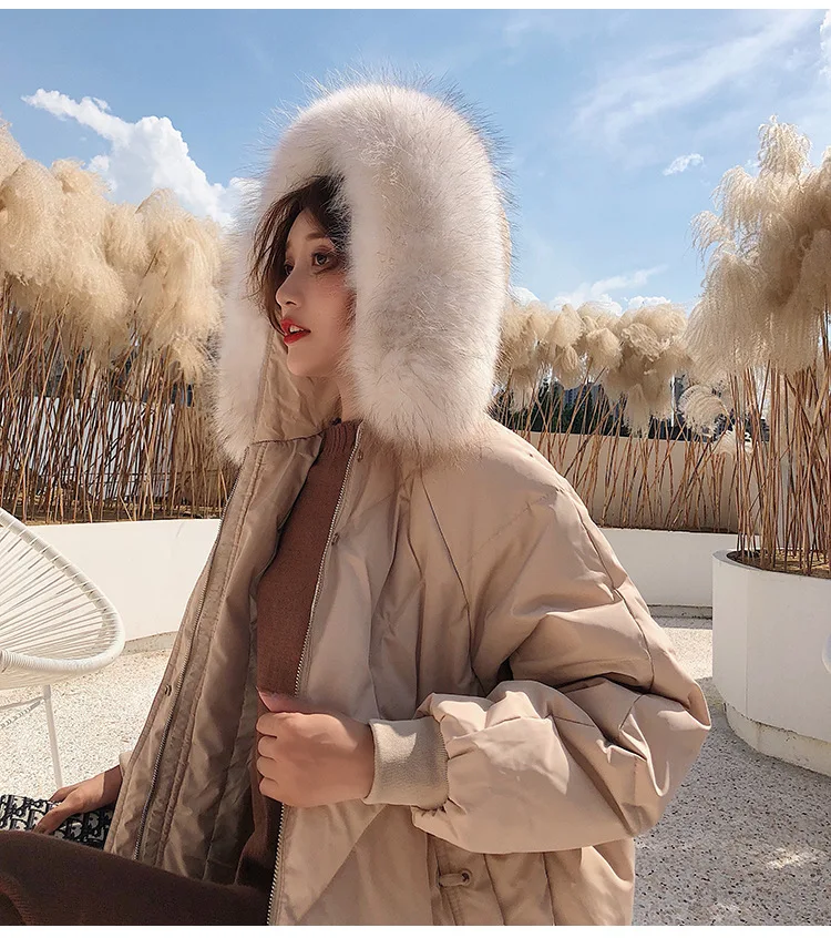 Куртка на белом утином пуху для фотосессии, женская зимняя Новинка, корейский стиль, средней длины, свободный крой, утягивающий воротник из натурального меха T