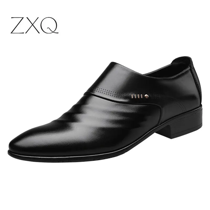 

2019 new business men Oxfords shoes set of feet Black Brown Male Office Wedding pointed men's leather shoes