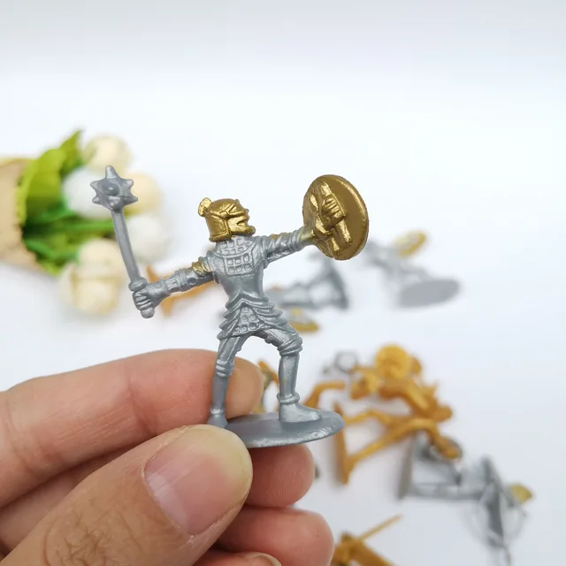 100pcs/lot Cartoon anime figures gold silver soldier war man model capsule doll home ornaments miniature 5