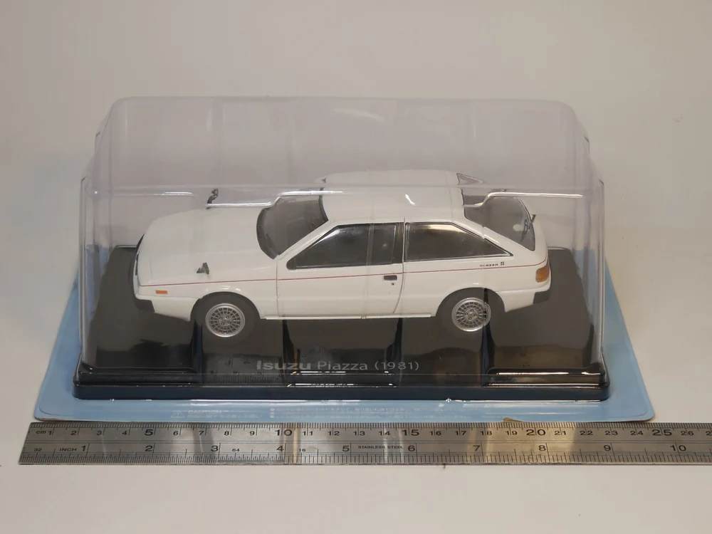 Hachette 1:24 ISUZU Piazza 1981 японская автомобильная коллекция литой модельный автомобиль