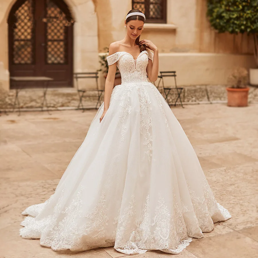 Off Shoulder Wedding Dress Elegant Sweetheart Zipper Ball Gown Lace Appliques Bridal Gown