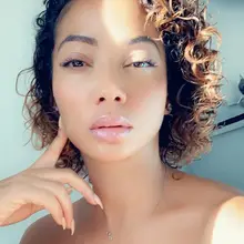 Beeos corto rizado 250% corte Pixie Bob peluca 13*2 Frente de encaje pelucas de cabello humano Remy brasileño cabello humano Pre arrancado con el pelo del bebé