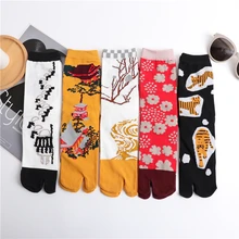 

Women Colorful Combed Cotton Tabi Socks Funny Happy Cartoon Tiger Building Floral Soldier Harajuku Japanese Toe Socks