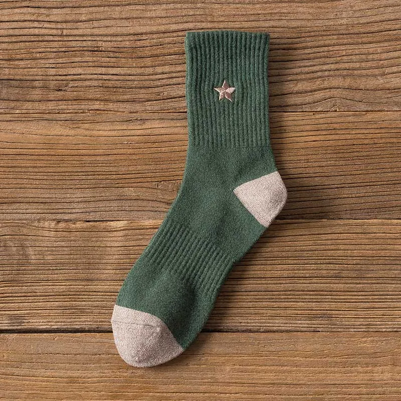 [WPLOIKJD]New Product Illustrations Personality Couples Socks Irregularity Pattern Jacquard Socks Hip Hop Tide Sox Skarpetki