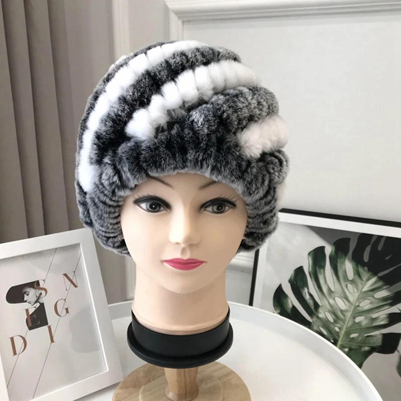 Шапка из меха кролика бобра, зимняя женская меховая шапка, вязаная шапка из меха кролика среднего и старого возраста, Толстая теплая шапка для мамы, защита для ушей - Цвет: white grey