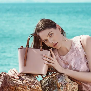 

SUPER SPACE 2020 summer new bag women fashion cowhide women bag leather bucket bag shoulder bag