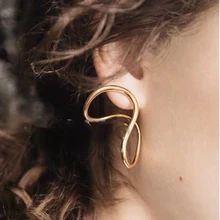 Индивидуальный витой неправильной формы волны запонка из сплава серьги для женщин Мода золото металл серебристого цвета вечерние ювелирные изделия корейский