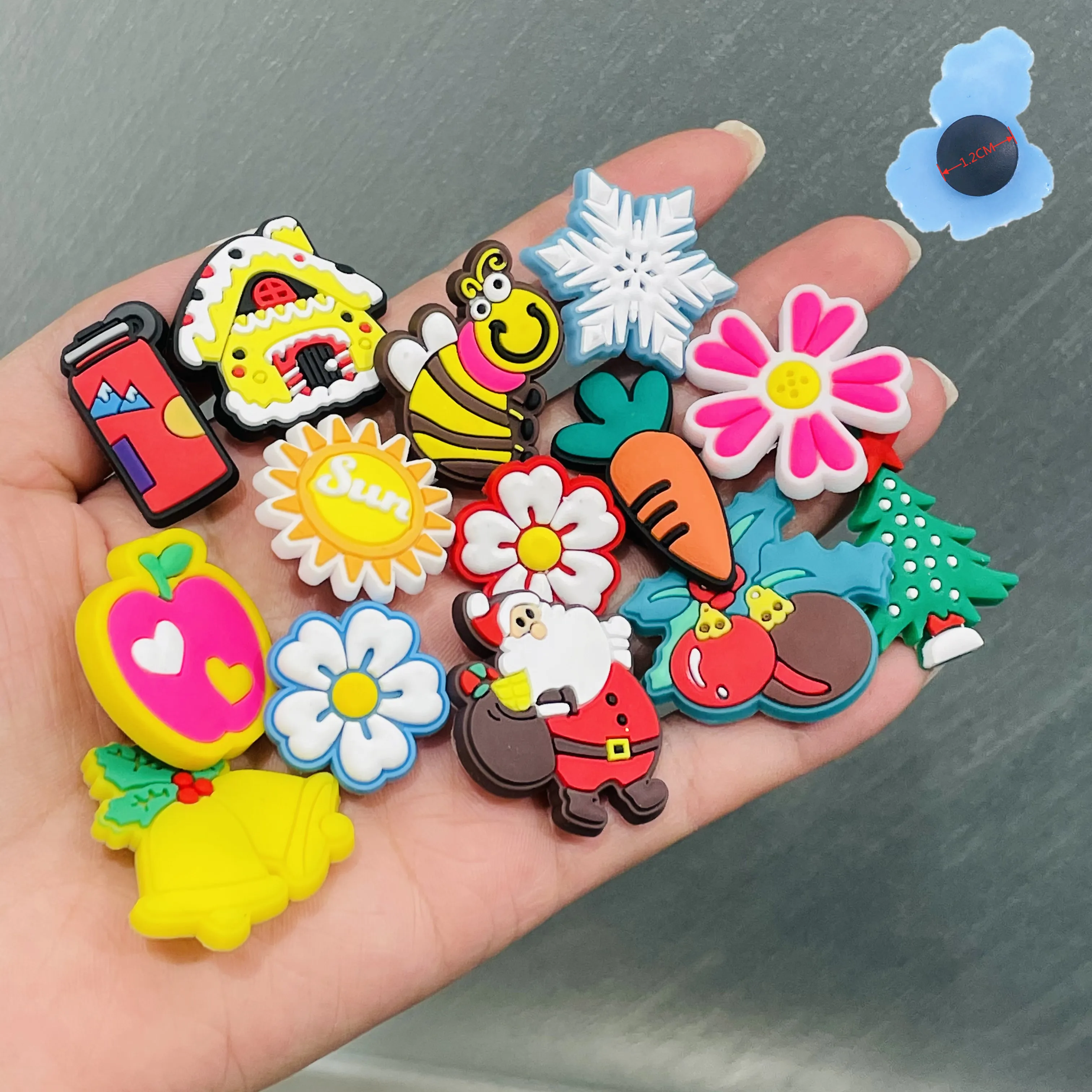1Pcs Merry Christmas Tree Bee Animals Flower Fruit shoe Charms Shoes Accessories Decoration Fit Croc Jibz Party Kids Girls Gifts | Обувь