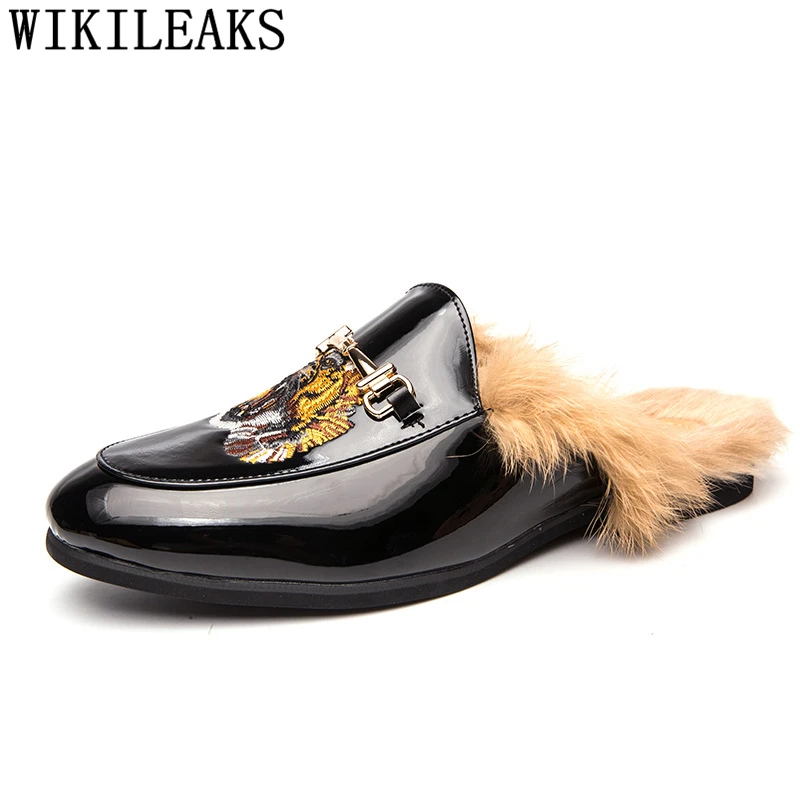 Designer Slippers Men Fur Mules Coiffeur Patent Leather Slippers Men