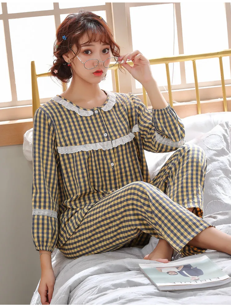 12183231116_110882744