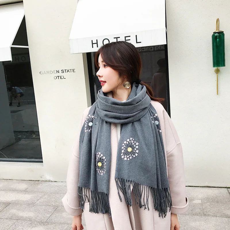 2019-Autumn-Winter-Female-Dandelion-Embroidery-Scarf-Women-Cashmere-Scarves-Long-Shawl-Wrap-Blanket-Warm-Tippet (2)