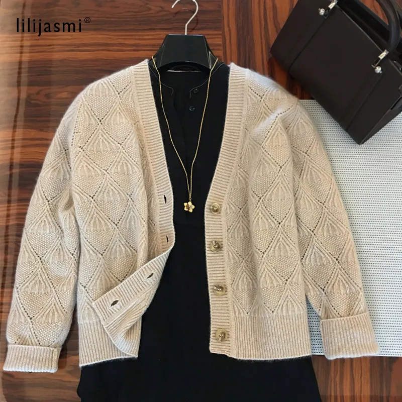 

2019 Autumn Winter Women Oversize Cashmere Knitted Cardigan V-neck Cardigan Sweaters Wool Cashmere Blends Hollow Out Casual
