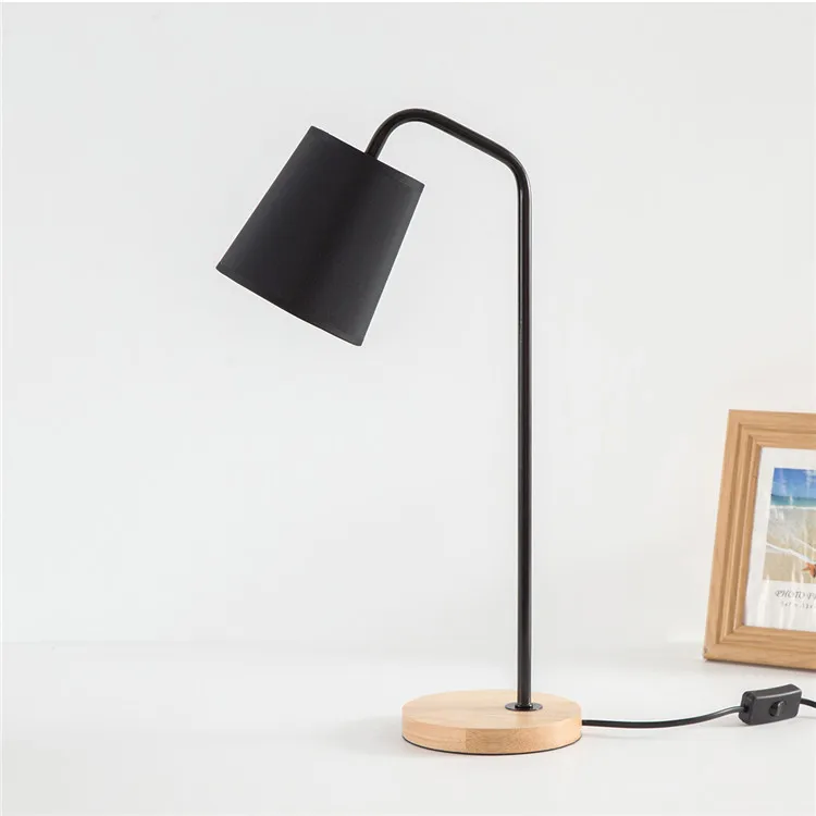 Креативный деревянный Настольный светильник, светодиодный, для учебы, спальни, современный, простой стиль, USB, ткань, искусство, высокое качество, прикроватный, E27, чистый цвет, светильник для чтения - Цвет корпуса: black