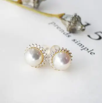 

Free Shipping Gorgeous AAA 8mm Genuine Akoya White Pearl Crystal Stud Earrings 14K Yellow Gold