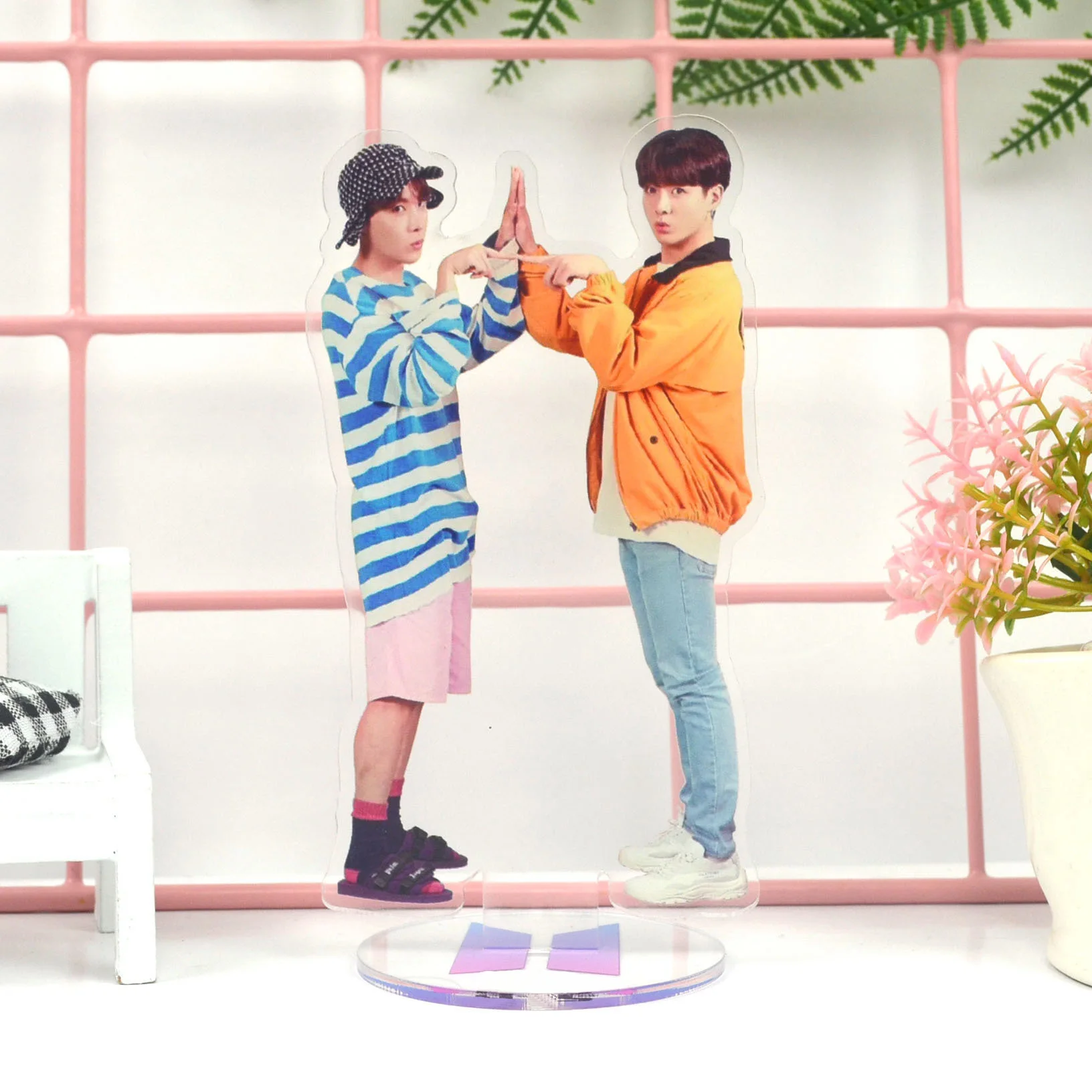 JK J-HOPE1 Kpop bangtan мальчики акриловые стенд картина на столе стоящая фотография Kpop bangtan мальчики Новые поступления - Цвет: JK J-HOPE1