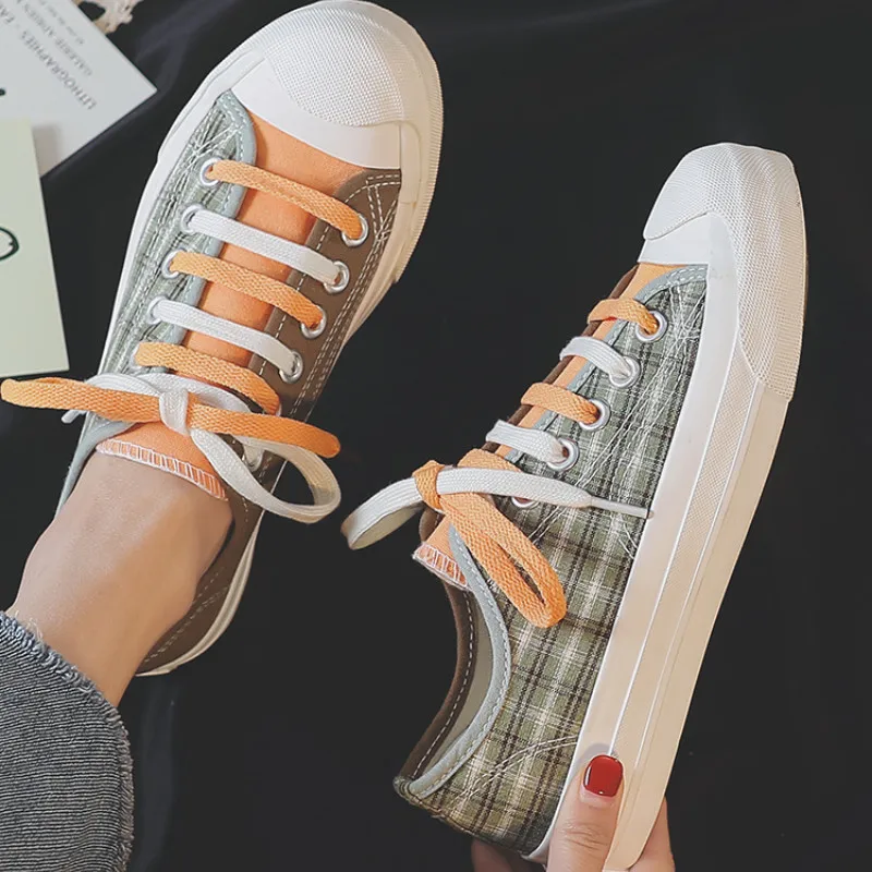 

2019 Canvas Fashion Shoes Woman New Fashion Candy Color Women Casual Shoes Flats Canvas Women Casual Solid Shoes Sneakers T1-53