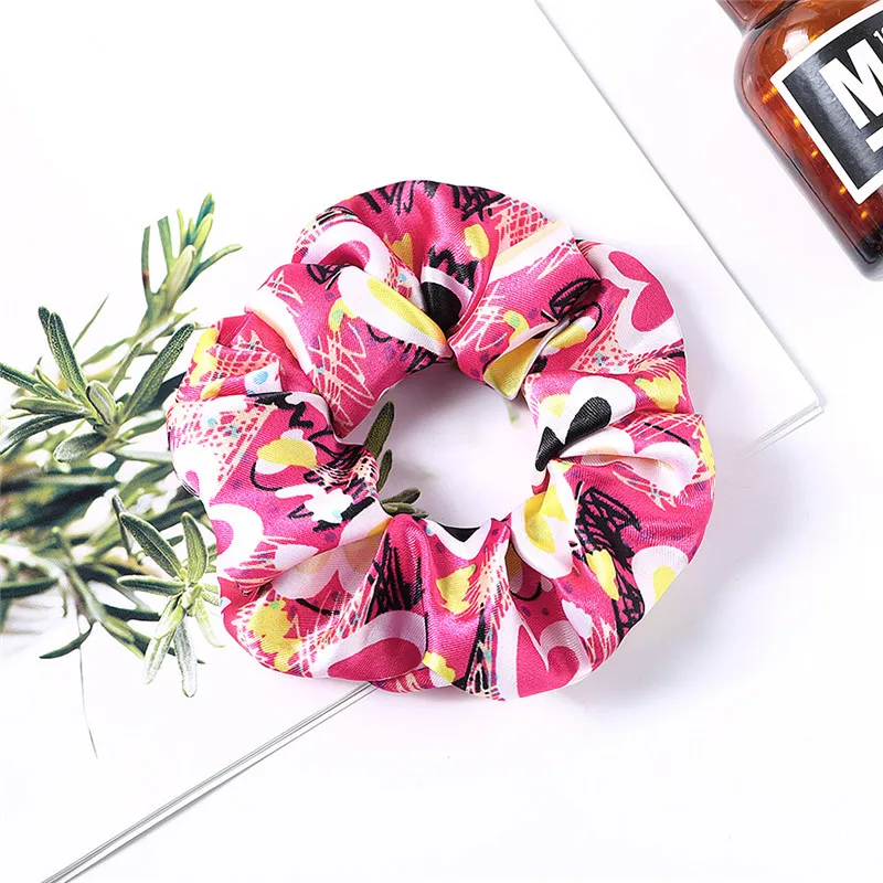 12402019077_64356601