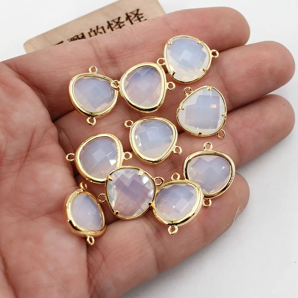 APDGG 10Pcs 15MM Natural White Glass Crystal Triangle Gold Plated Connector For Necklace Pendant Jewelry DIY