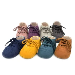 Chaussures de printemps automne pour bébés de 0 à 2 ans, baskets chaudes à lacets, à semelles souples, pour bébés garçons et filles, premiers pas 
