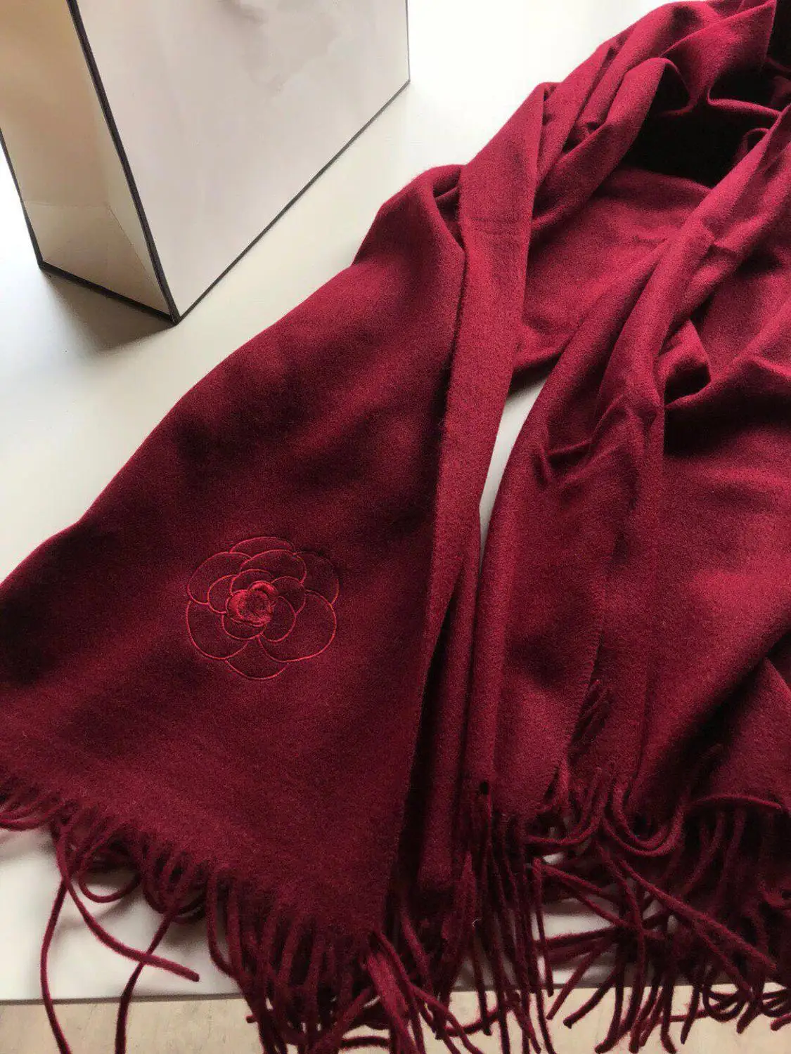 

2019 New Cashmere Embroidered Camellia solid color Scarf Dual-purpose Warm Lady's Shawl in Autumn and Winter 68140