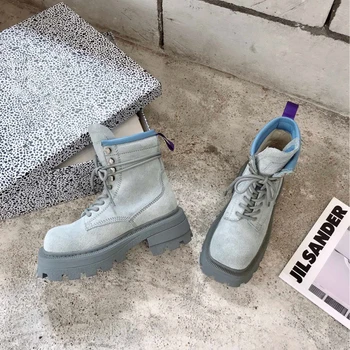 

Leather square head cool comfortable front strap thick bottom Martin boots grey British style tooling short boots women 2020 new