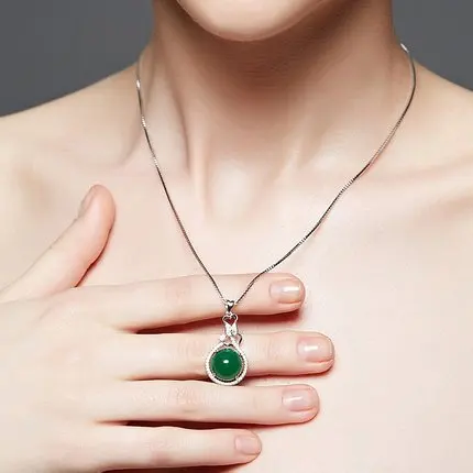 Silver inlaid natural chalcedony pendant spinach green egg noodles Necklace Necklace Charm