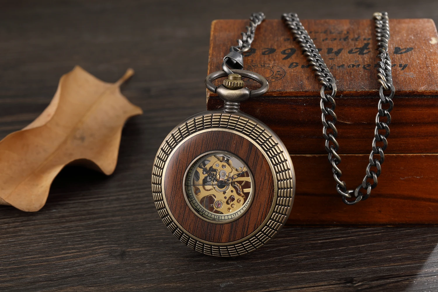 Gift Box Watch Wood Mechanical Pocket Watches FOB Chain Locket Dial Steampunk Skeleton Men Male Mens Man Old Clock Pendant Reloj