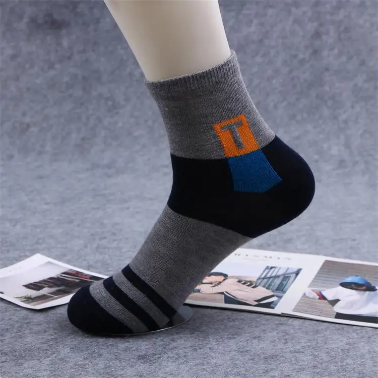6 пар/лот мужские хлопковые носки горячая распродажа осенне-зимние повседневные деловые носки для мужчин антибактериальные дезодорирующие Дышащие носки - Цвет: 6 gray