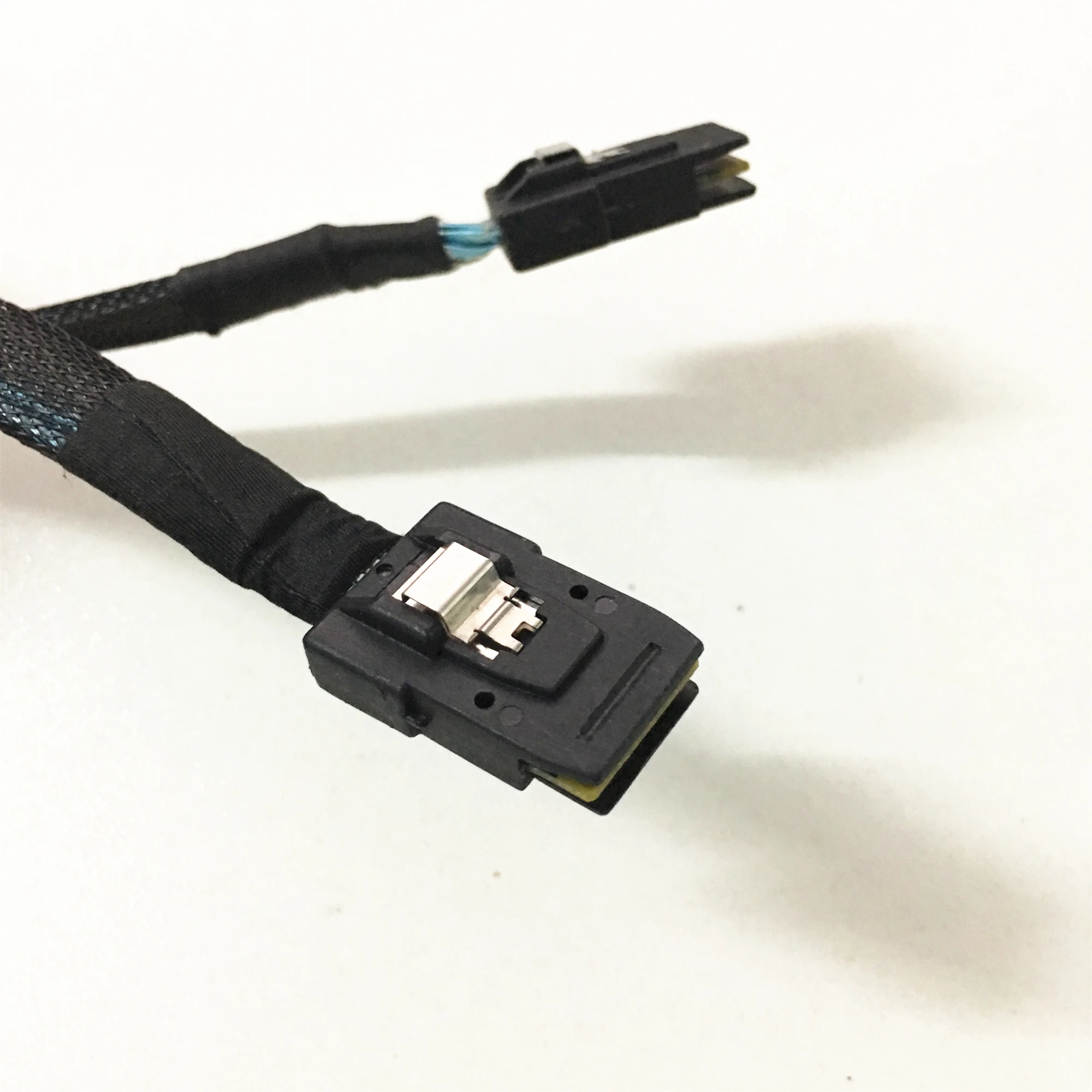 Используется 75 см длина мини SAS36P SFF-8087 SFF-8087 поворота линии передачи данных
