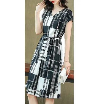 

Silk dress new female 2020 summer blockbuster mulberry silk grid satin woman with short sleeves silk dress L to 3XL
