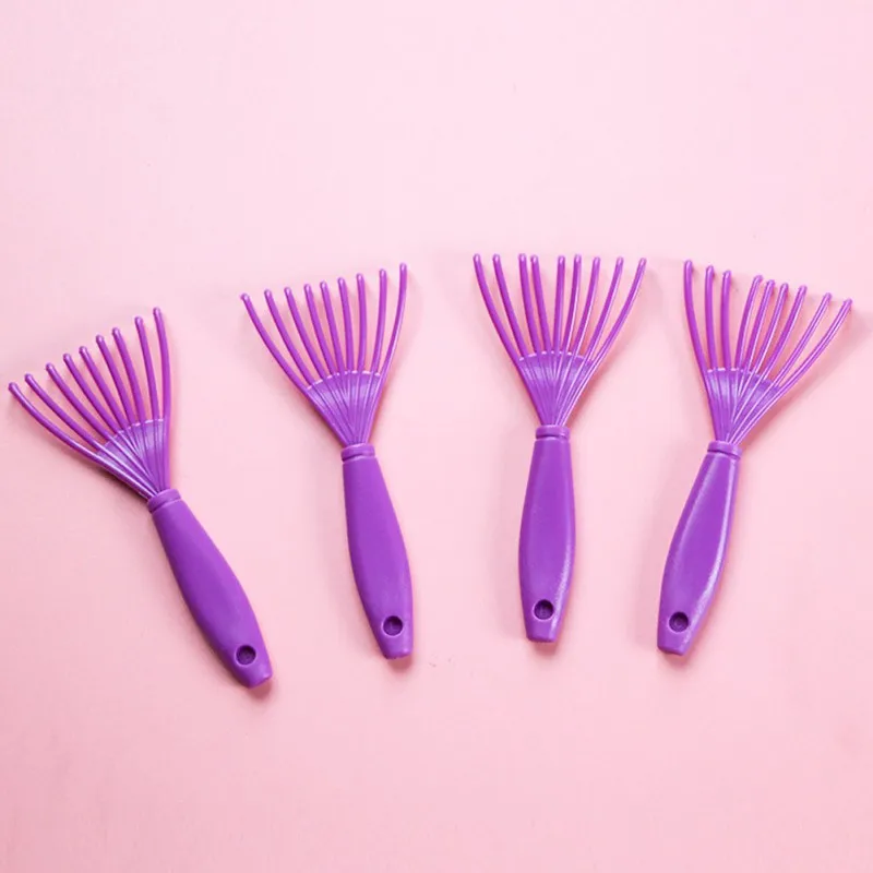 NEW Cat Massage Self Groomer Comb Interactive Skin Funny Comb Pet Products For Cats Corner 1pc