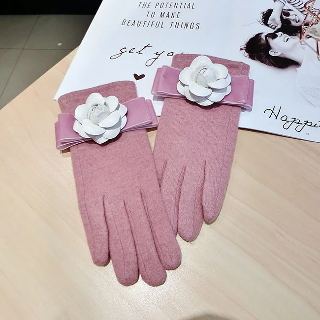 SP& CITY, Элегантные зимние женские перчатки с белой камелией для телефона, кашемировые черные перчатки, зимние женские перчатки, плотные, сохраняющие тепло