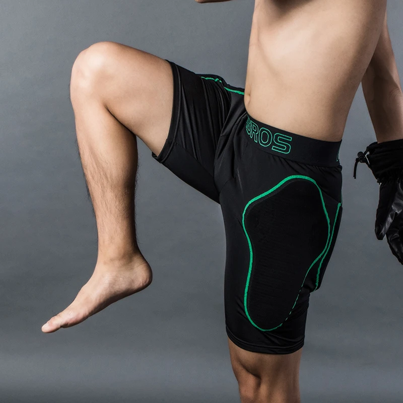 ROCKBROS Breathable Padded Shorts Protection Snowboard wicking Soft Sport Cycling Skiing SBR Shock Absorption Protection Shorts