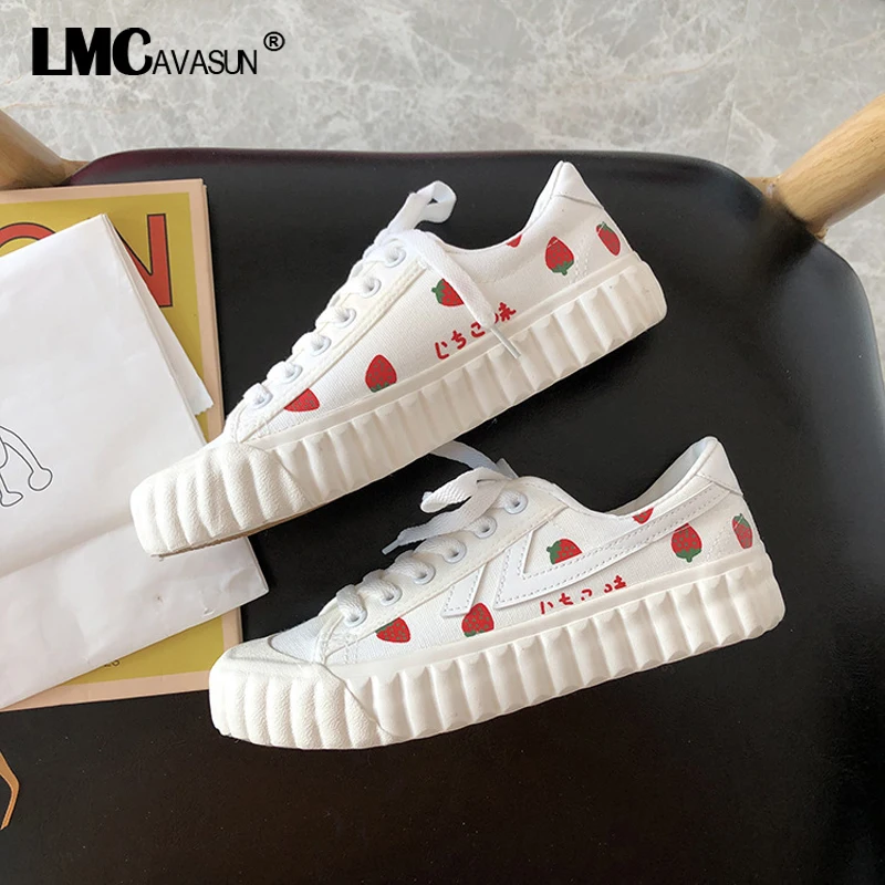 

Strawberry Canvas Shoes for Female Students Sneakers Fruit 2019 Spring Autumn New Lace Up Preppy Style Sweet Casual Shoes 35-40
