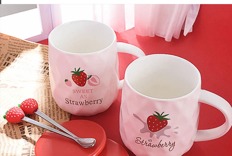 Strawberry Mug Creative Personality Trend Girl Ceramic Mugs with Lid Spoon Household Water Cup Breakfast Oatmeal Coffee Milk Mug