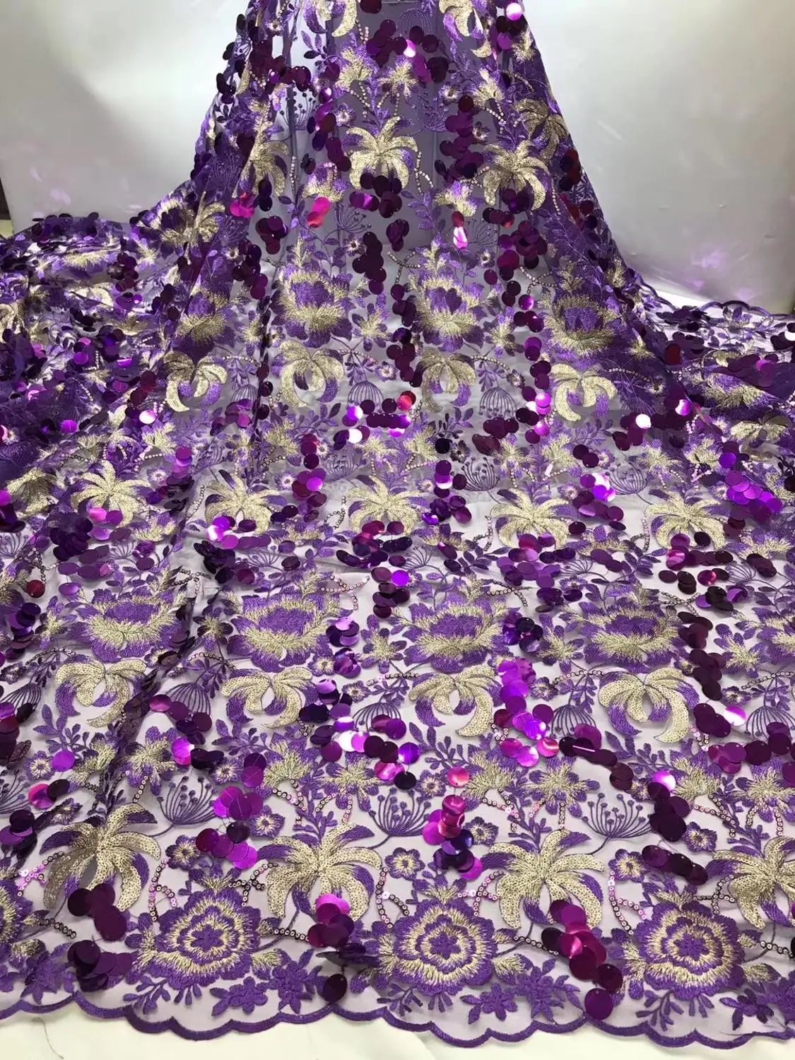 

2019 New Design purple African Lace Fabric 2019 Wholesale France Swiss Voile Lace High Quality African Tulle Sequins Lace Fabric