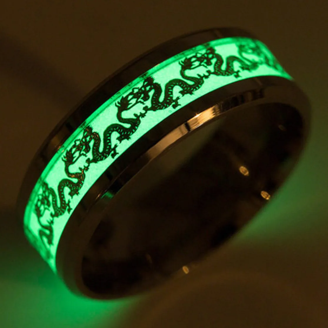 

Men's 8mm Chinese Dragon Pattern Luminous Effect Rings For Men Gold Stainless Steel Women Rings Glow In The Dark Ring Jewelry