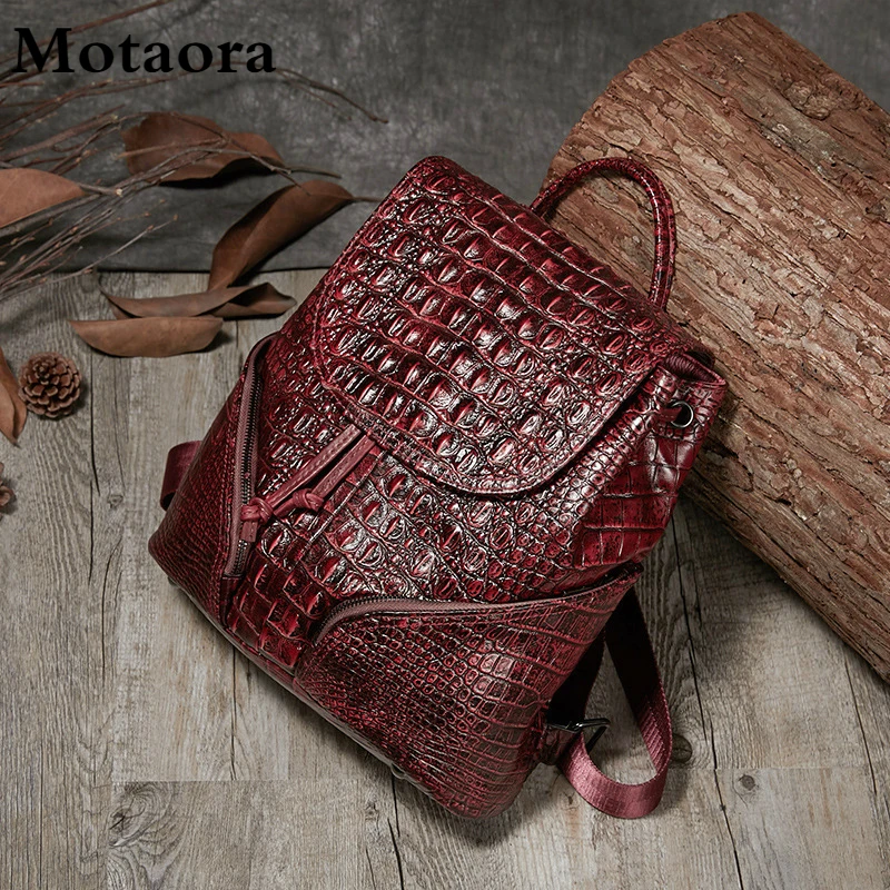 

2020 New Crocodile Pattern Genuine Cowhide Leather Backpack High Quality Large Capacity Women Bag Handmade Retro Women Backpack