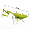 Kids Electric Infrared Remote Control Simulate Mantis Shape Prank Toy, Realistic Mini Mantis RC Prank Insect Scary Trick Toy 4